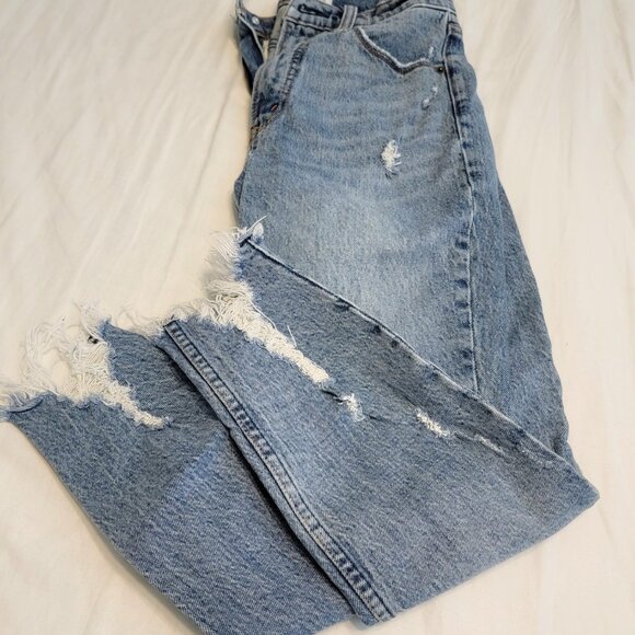 Abercrombie Jeans - Picture 2 of 5